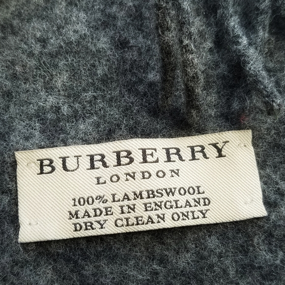 BURBERRY CLASSIC STEEL COLOR LAMBSWOOL SCARF - Picture 4 of 13